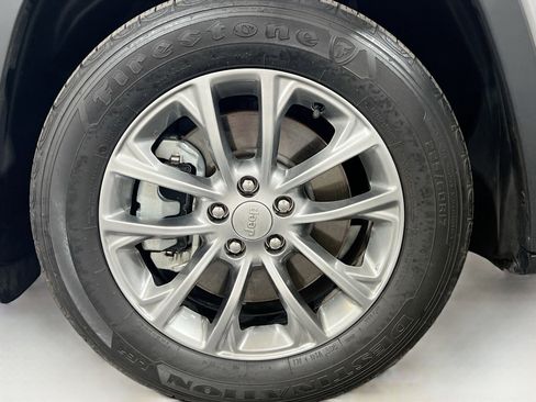 Used 2021 Jeep Cherokee Latitude Lux image 19