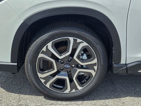 New 2026 Subaru Ascent Limited AWD/4WD image 12
