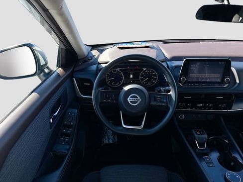 Used 2021 Nissan Rogue SV image 20