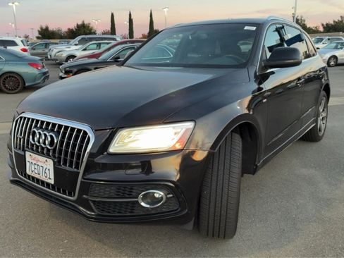 Used 2013 Audi Q5 3.0T Prestige w/ Prestige Pkg image 3