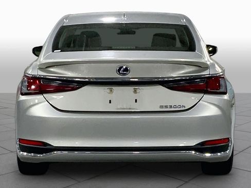 Used 2019 Lexus ES 300h w/ Premium Package FWD image 5