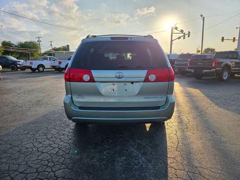 Used 2006 Toyota Sienna LE FWD image 30