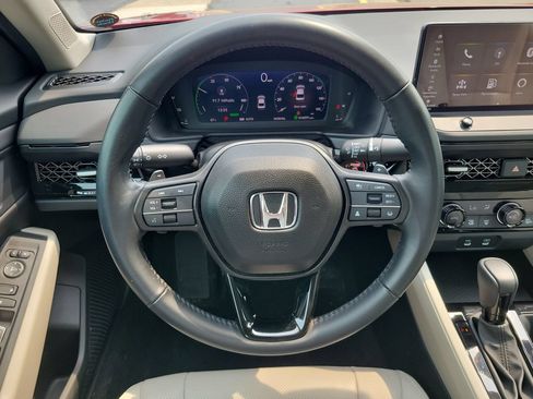 Used 2024 Honda Accord EX-L image 29