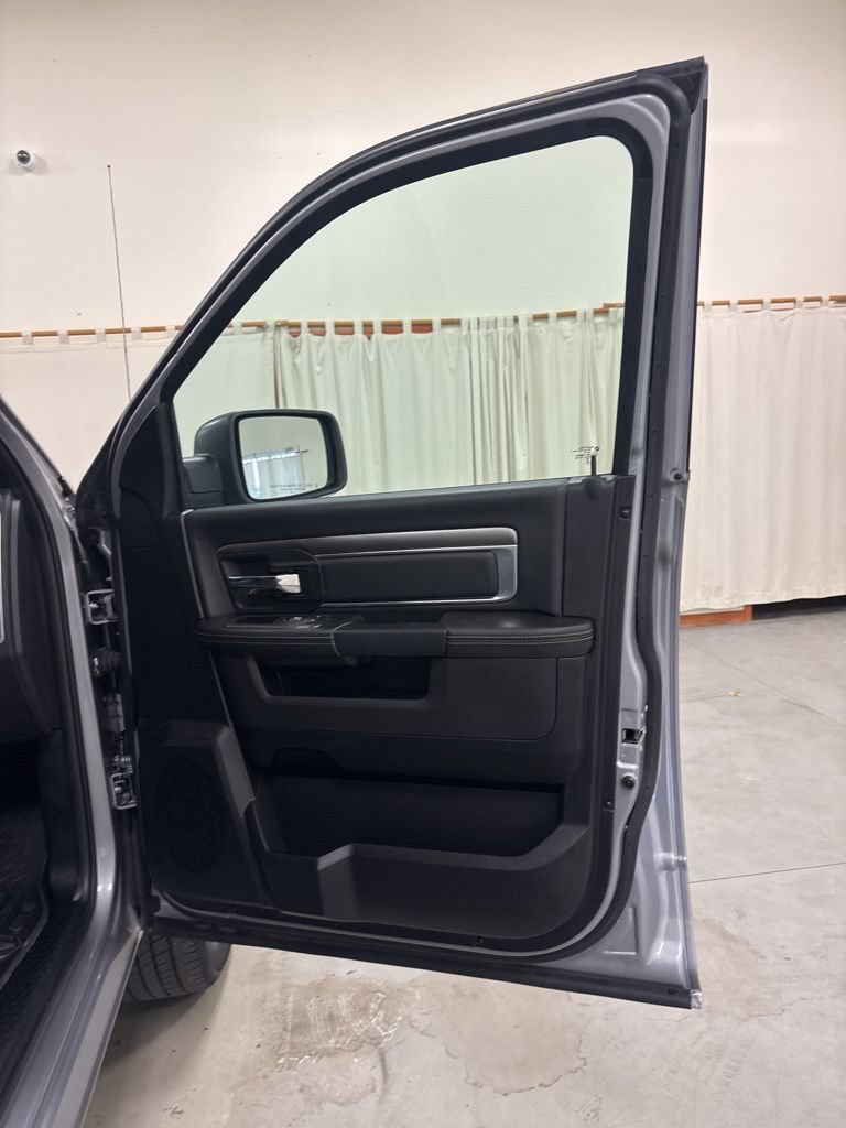 Used 2024 RAM 1500 Warlock w/ Electronics Group AWD/4WD image 27
