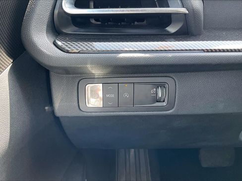 Used 2025 Chevrolet Traverse High Country w/ LPO, Floor Liner Package FWD image 64