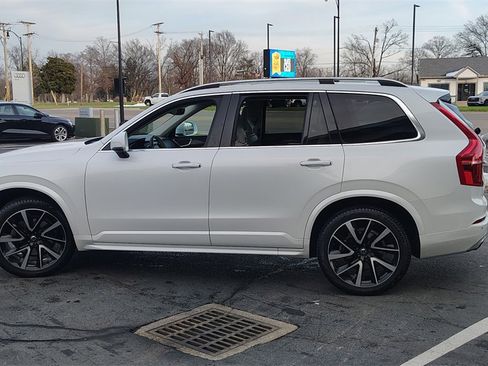 Used 2019 Volvo XC90 T6 Momentum w/ Protection Package Premier image 5