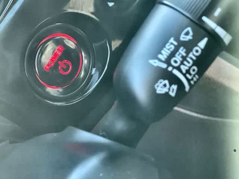 Certified 2025 Honda Civic Sport Touring image 28