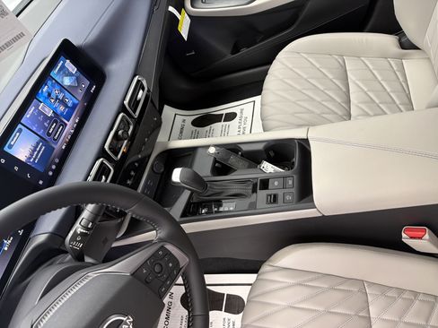 New 2026 Nissan Sentra SL w/ Floor Mat Package FWD image 13