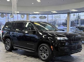 Used 2024 Jeep Wagoneer 4WD w/ Premium Group I video 1