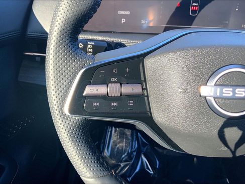 Used 2024 Nissan Ariya AWD image 20