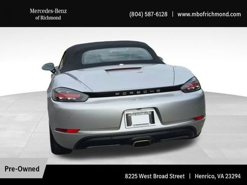 Used 2019 Porsche 718 Boxster RWD image 9