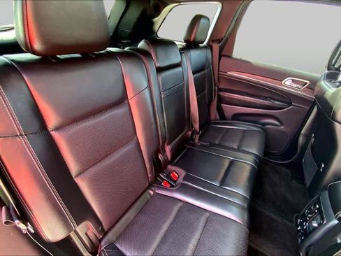 Certified 2017 Jeep Grand Cherokee Limited w/ Luxury Group II AWD/4WD image 18