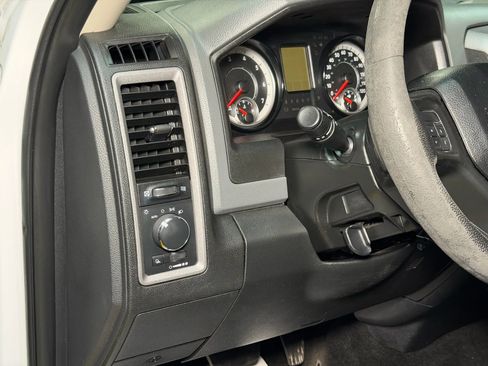 Used 2017 RAM 2500 Tradesman w/ Chrome Appearance Group image 29