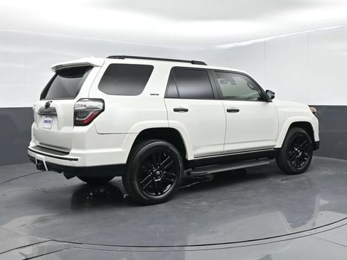 Used 2021 Toyota 4Runner Nightshade AWD/4WD image 8