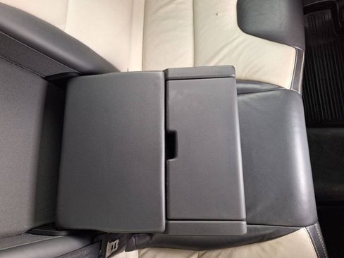 Used 2015 Volvo XC60 T6 Platinum FWD image 39
