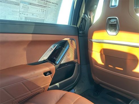 New 2026 BMW 740i xDrive image 20