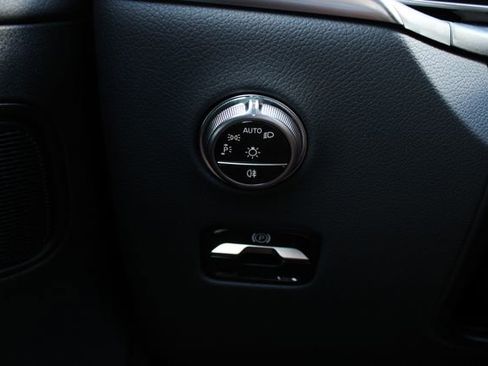 New 2026 Mercedes-Benz GLC 300 4MATIC image 7