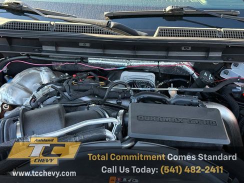 Certified 2024 GMC Sierra 2500 SLT image 17