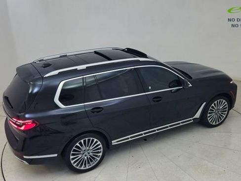 Used 2024 BMW X7 xDrive40i w/ Parking Assistance Package AWD/4WD image 89