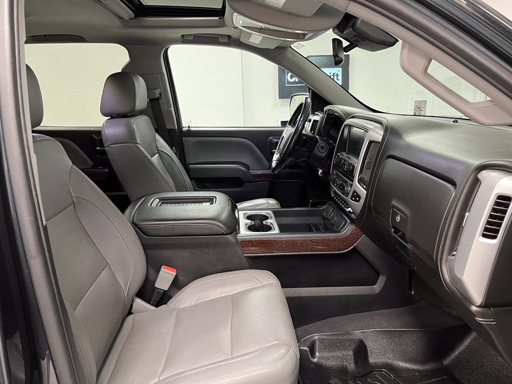 Used 2018 GMC Sierra 1500 SLT AWD/4WD image 57