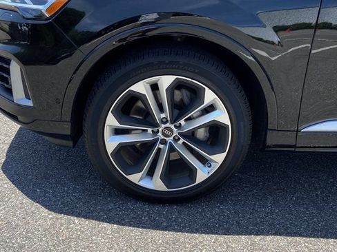 Certified 2022 Audi Q7 3.0T Premium Plus AWD/4WD image 11