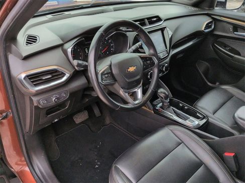 Certified 2021 Chevrolet TrailBlazer ACTIV w/ Convenience Package image 10