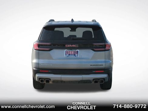 Used 2025 GMC Acadia Elevation image 6