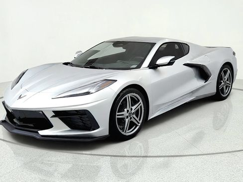 New 2027 Chevrolet Corvette Stingray Coupe w/ Battery Protection Package RWD image 1