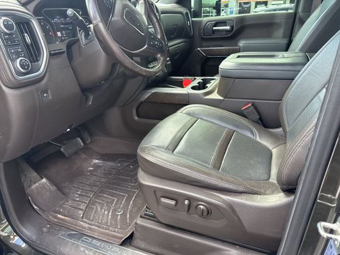 Used 2022 GMC Sierra 2500 Denali w/ Denali Ultimate Package AWD/4WD image 19