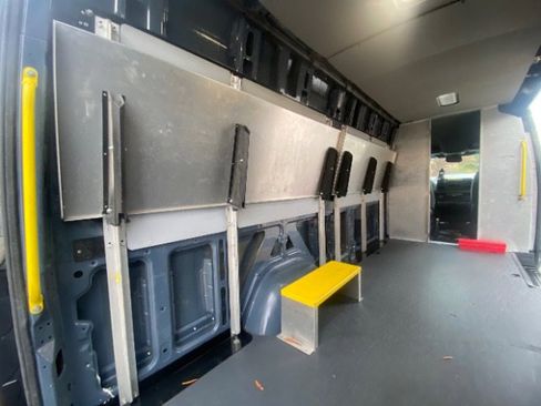 Used 2019 Mercedes-Benz Sprinter 170 image 14