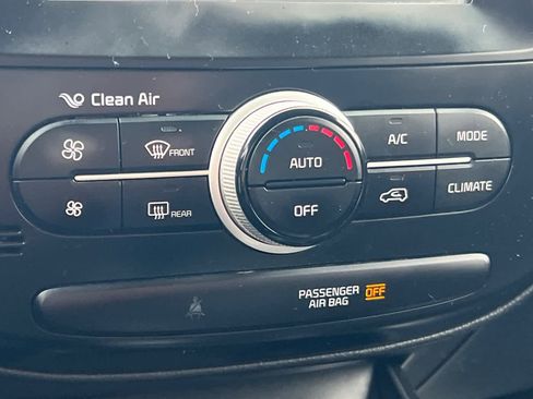 Used 2019 Kia Soul w/ Convenience Package image 21