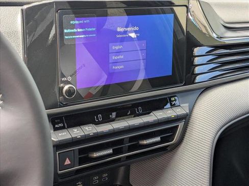 New 2025 Toyota Camry SE image 12