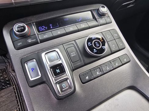 Used 2020 Hyundai Palisade Limited image 19