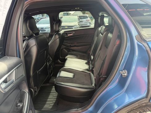 Used 2019 Ford Edge ST w/ Equipment Group 401A AWD/4WD image 12