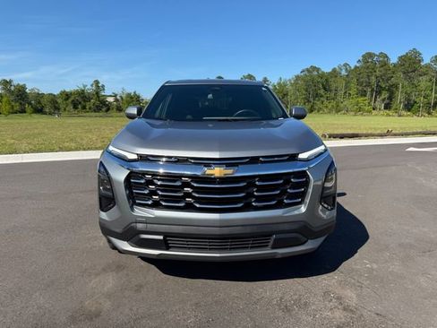 Used 2025 Chevrolet Equinox LT FWD image 15