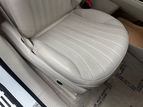 Used 2023 Mercedes-Benz EQS 450+ SUV image 44