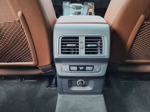 Used 2018 Audi Q5 2.0T Premium Plus w/ Premium Plus Package image 23