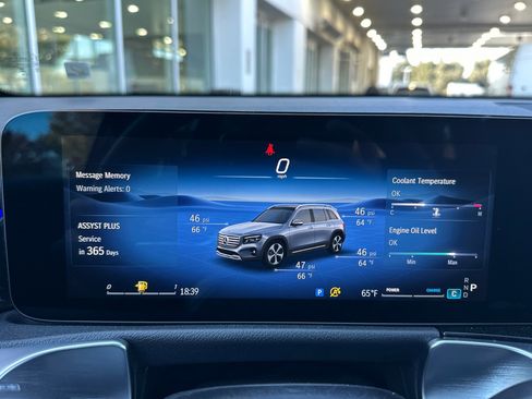 New 2026 Mercedes-Benz GLB 250 4MATIC image 24