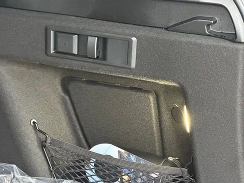 New 2026 BMW X3 xDrive30 w/ Premium Package image 33