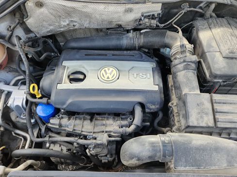 Used 2015 Volkswagen Tiguan SEL FWD image 29