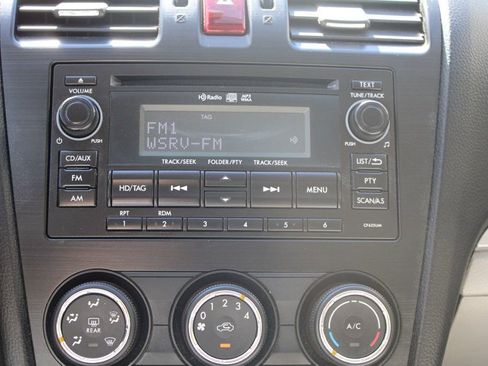 Used 2015 Subaru Forester 2.5i Premium image 26