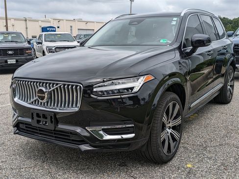Certified 2023 Volvo XC90 T8 Plus w/ Protection Package Premier image 8