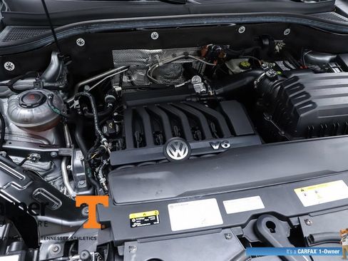 Used 2023 Volkswagen Atlas Cross Sport SE w/ Panoramic Sunroof Package FWD image 28