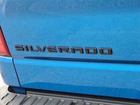 Used 2022 Chevrolet Silverado 1500 LTZ w/ LTZ Premium Package image 30