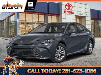 New 2025 Toyota Camry LE