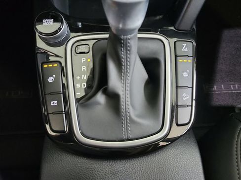 Certified 2024 Kia Seltos SX AWD/4WD image 18
