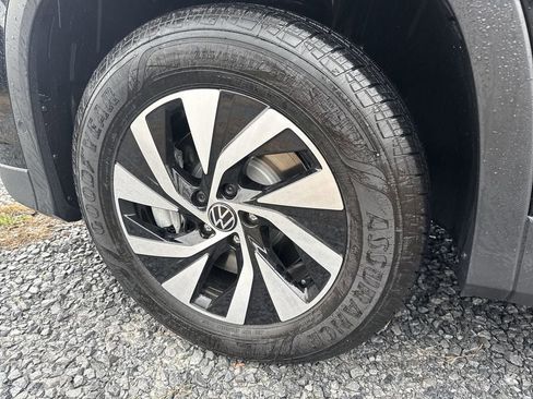 New 2026 Volkswagen Tiguan S image 7