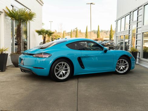 Used 2020 Porsche 718 Cayman image 7