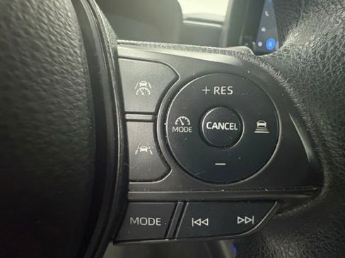 Used 2024 Toyota Corolla LE FWD image 16