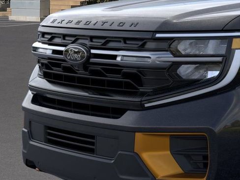 New 2026 Ford Expedition Tremor image 17